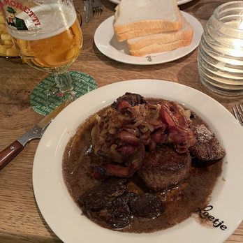 Café Loetje - Steakhouses Near Me - Amsterdam, New Hampshire