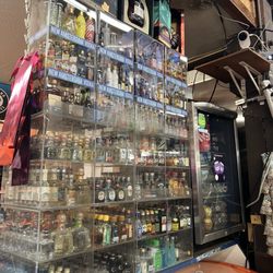 Lulu's Fiesta Liquor & Deli