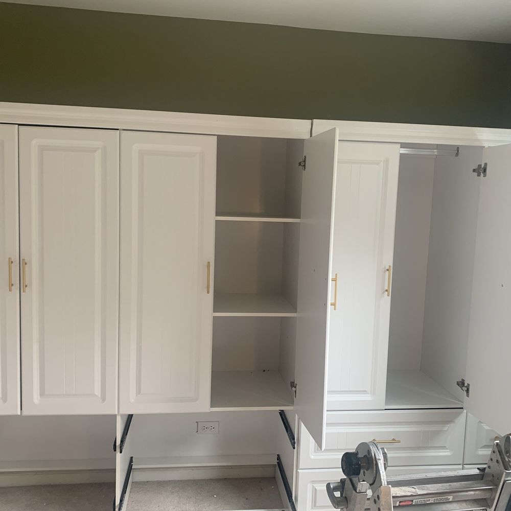 Peak Handyman Services - Kids bedroom wall closet - Handyman Near Me Peak Handyman Services - Kids bedroom wall closet - Handyman Near Me