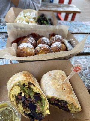 Katalina's in Harrison West by null