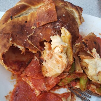 Sella's Calzone & Pizza - Yuck - Pizza Near Me - Pullman, Washington Sella's Calzone & Pizza - Yuck - Pizza Near Me - Pullman, Washington