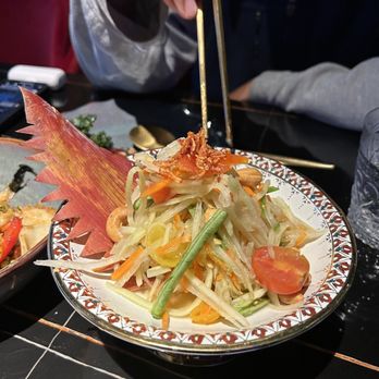 MaKiin - Papaya salad - Thai Near Me - Houston, Texas MaKiin - Papaya salad - Thai Near Me - Houston, Texas