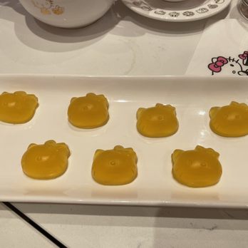 Hello Kitty Cafe - Cafes Near Me - Irvine, California