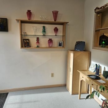 Hellebore Glass Studio - Art Galleries Near Me - Langley, Washington