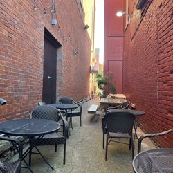 The Globe Covington - Outdoor patio.