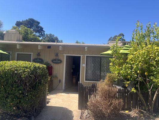 Carmel Valley Lodge by null