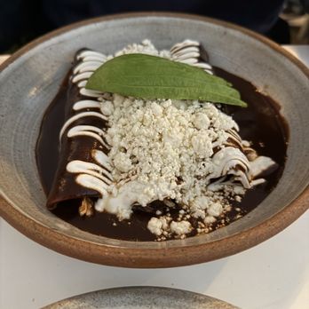 Casa Enrique - Enchiladas de Pollo con Mole de Piaxtla - amazing - Mexican Near Me - Long Island City, New York Casa Enrique - Enchiladas de Pollo con Mole de Piaxtla - amazing - Mexican Near Me - Long Island City, New York