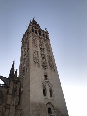 La Giralda by null