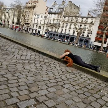 Canal Saint-Martin - Zzzzz - Landmarks & Historical Buildings Near Me - Paris, 75