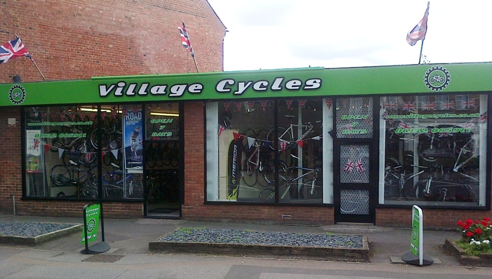 VILLAGE CYCLES Bikes 15 Between Streets, Cobham, Surrey, United