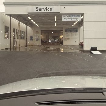 Serramonte Volkswagen - Service center entrance. - Auto Repair Near Me - Colma, California Serramonte Volkswagen - Service center entrance. - Auto Repair Near Me - Colma, California