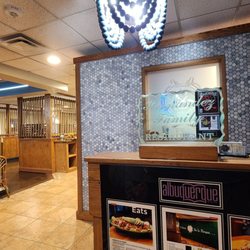 Mariscos Altamar - Interior from the front door.