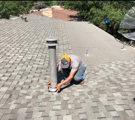 806 Roofing and Construction Logo