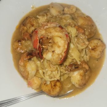 Cherry Creek Hideway - a bowl of shrimp and noodles - Bars Near Me - Stroudsburg, Pennsylvania