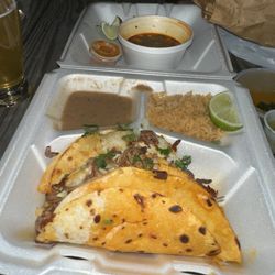 Los Birria Bros - Burria tacos