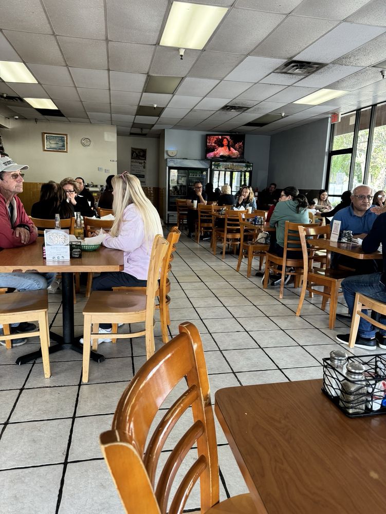 Los Jarritos Restaurants