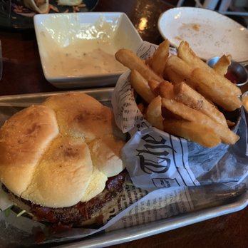 Rumcow - Rum Cow Burger - Cocktail Bars Near Me - Wilmington, North Carolina Rumcow - Rum Cow Burger - Cocktail Bars Near Me - Wilmington, North Carolina