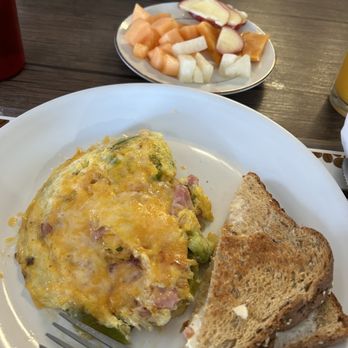 Gema's Cafe - Denver Omelet, side of melon - Coffee & Tea Near Me - Beatty, Nevada Gema's Cafe - Denver Omelet, side of melon - Coffee & Tea Near Me - Beatty, Nevada