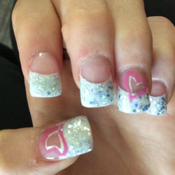 Flora Nails - My glitter tip heart nails
