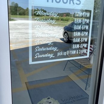 South Lake Veterinary Clinic - SouthLake Boarding & Grooming next door to SouthLake veterinary Clinic - Veterinarians Near Me - Gore, Oklahoma South Lake Veterinary Clinic - SouthLake Boarding & Grooming next door to SouthLake veterinary Clinic - Veterinarians Near Me - Gore, Oklahoma