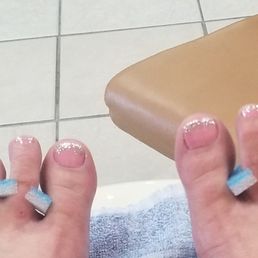 I had the lady doing my pedicurei pick the toe color couldn't decide so many choices She picked perfectly I had the lady doing my pedicurei pick the toe color couldn't decide so many choices She picked perfectly