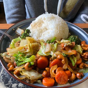 Thian's Thai Fusion - Vegetarian Cashew stir fry 5 stars!!! - Thai Near Me - Ocean Shores, Washington Thian's Thai Fusion - Vegetarian Cashew stir fry 5 stars!!! - Thai Near Me - Ocean Shores, Washington