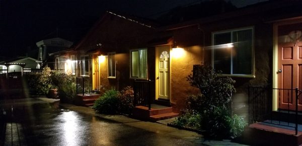 Sunny Cove Motel by null