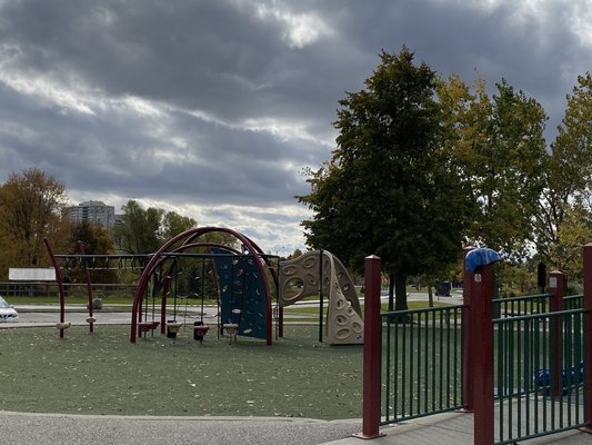 Chinguacousy Park by null
