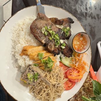 Saigon Bistro Sterling - Com Tam - Vietnamese Near Me - Sterling, Virginia