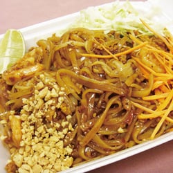 New China Cuisine - Pad Thai Chicken