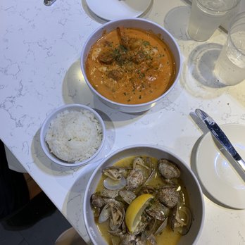 The Oyster Bar - Bars Near Me - Stateline, Nevada