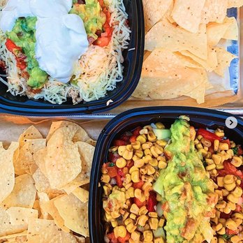 Willy's Mexicana Grill - Burrito Bowls - Mexican Near Me - Atlanta, Georgia
