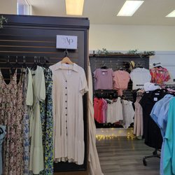 Alluv Place - Inside