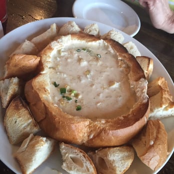 The Victor's Pub - Crab and artichoke dip - Pubs Near Me - Camden, New Jersey