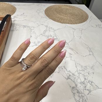 Minnie Nail Bar - Nail Salons Near Me - Claremont, California
