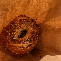 ET pretzel bagels to go ET pretzel bagels to go