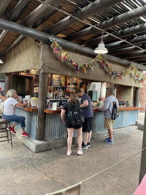 Dawa Bar by null