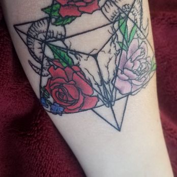 Distinctive Body Art Studio - Piercing Near Me - San Clemente, California