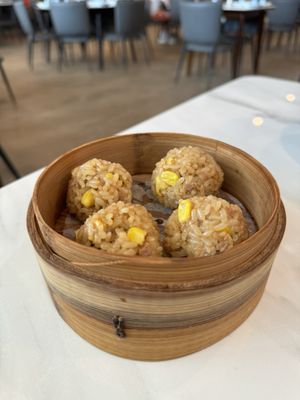 四海江湖菜 All Blue Chinese Cuisine by null