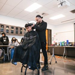Cruz Firme Barbershop - Cruz Firme