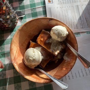 Evergreen Grill - Bread pudding - New American Near Me - Memphis, Tennessee