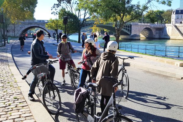 Simply France Tours - Bike tours in Paris by null