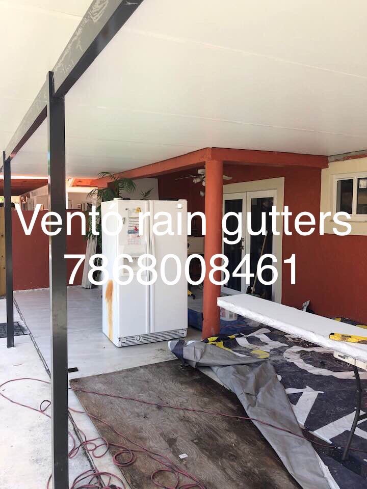 Slide of Vento Rain Gutters