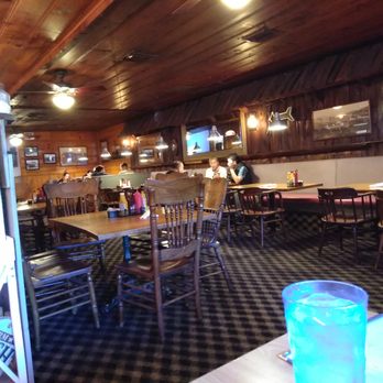 Rongbranch Cafe - Main dining room on a Sunday late afternoon. - American Near Me - Julian, California