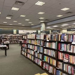Barnes & Noble Booksellers