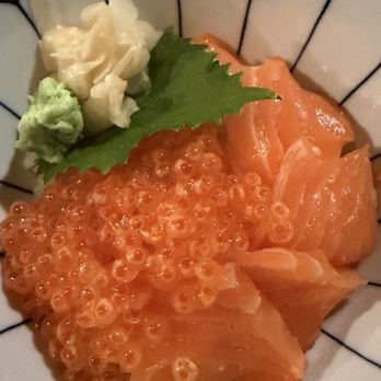 Waraku - salmon and ikura bowl - Izakaya Near Me - Torrance, California Waraku - salmon and ikura bowl - Izakaya Near Me - Torrance, California