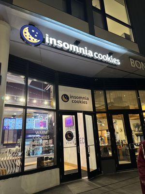 Insomnia Cookies by null