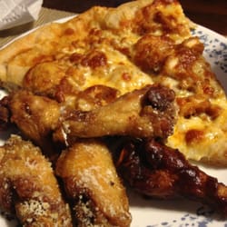 Pontillo's Pizza - Buffalo Chicken Pizza + Garlic Parm / BBQ Wings ... Mmmm