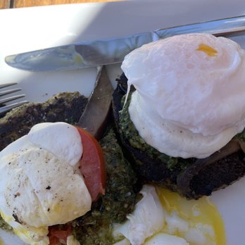 Breakfast Kitchen Bar - Broccoli & Cauliflower Breakfast Cakes with Poached Eggs - Breakfast & Brunch Near Me - Phoenix, Arizona Breakfast Kitchen Bar - Broccoli & Cauliflower Breakfast Cakes with Poached Eggs - Breakfast & Brunch Near Me - Phoenix, Arizona