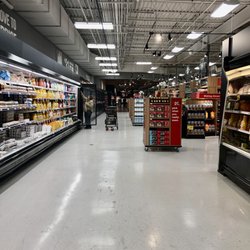 Market 32 By Price Chopper - Market 32 New Hartford NY. Fairly clean and remodeled.